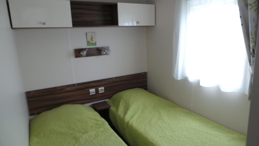 Camping De Kerurus Hotel Plouneour-Trez Exterior photo